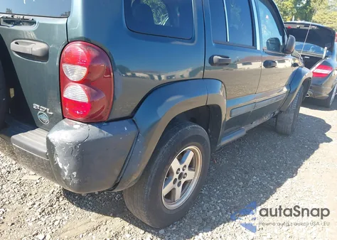 2005 Jeep Liberty Renegade from USA, damaged, VIN 1J4GL38K15W687615
